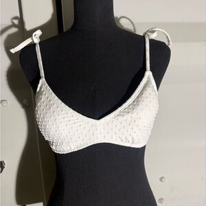 Xhilaration White Textured Bikini Top